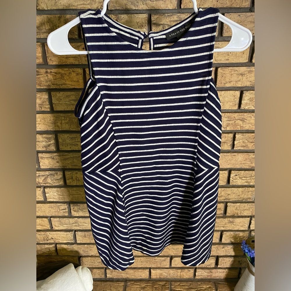 A pea in the pod blue and white striped tank top